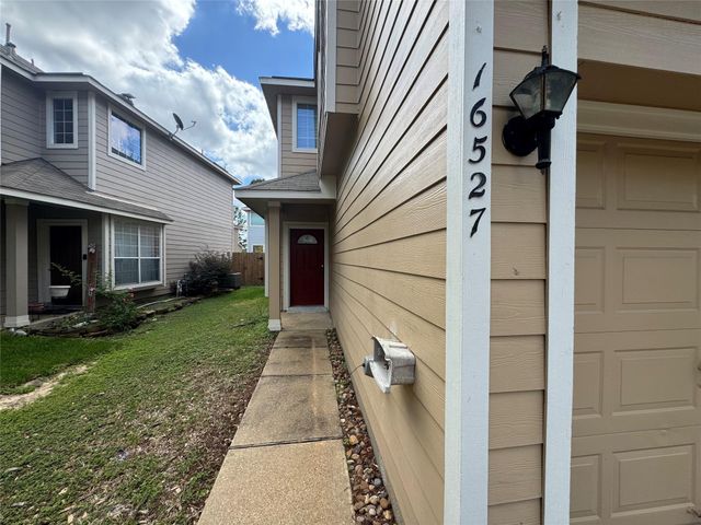 16527 Beckland Lane, Houston, TX 77084