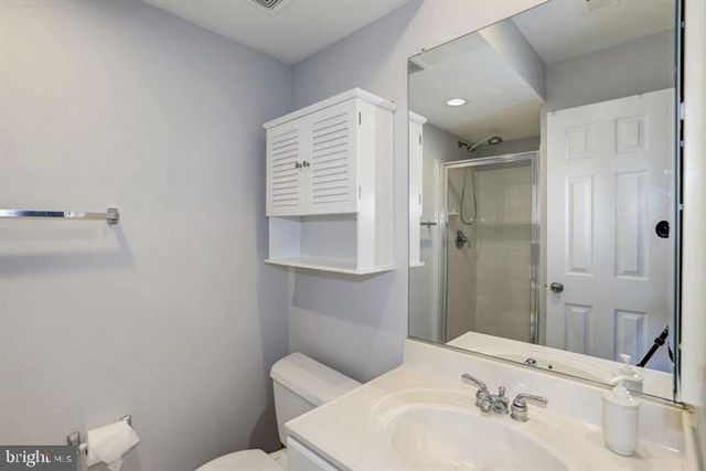 807 CAPITOL SQUARE PL SW, Washington, DC 20024