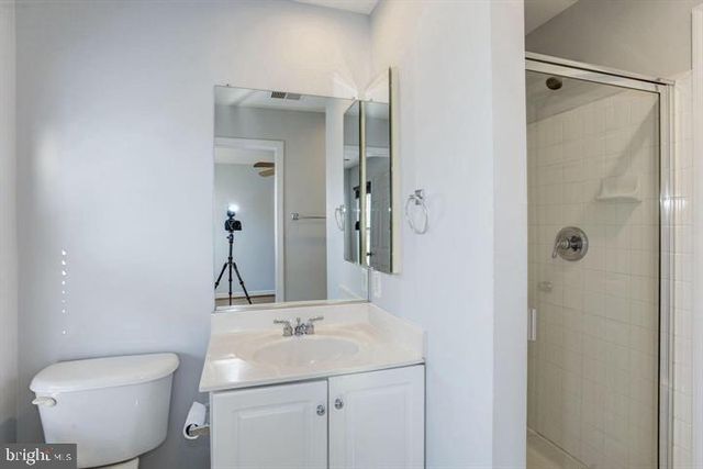 807 CAPITOL SQUARE PL SW, Washington, DC 20024
