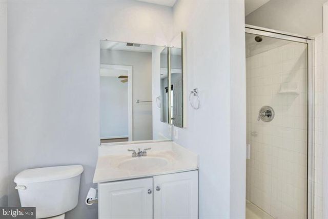 807 CAPITOL SQUARE PL SW, Washington, DC 20024