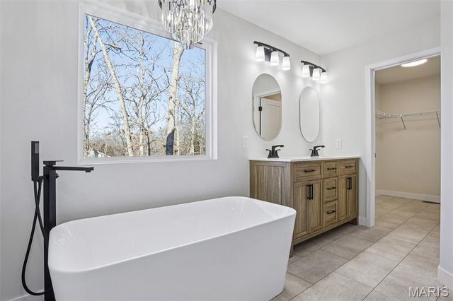 513 Hamilton Drive, De Soto, MO 63020