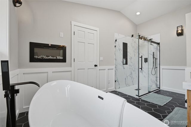 6317 Crescent Beach Road NW, Vaughn, WA 98394