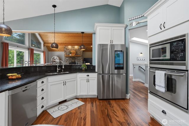 6317 Crescent Beach Road NW, Vaughn, WA 98394
