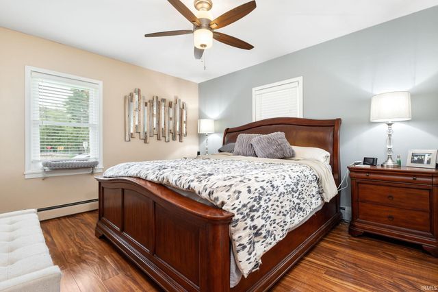 1866 Greenleaf Boulevard, Elkhart, IN 46514