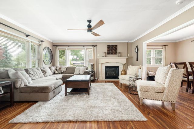 1866 Greenleaf Boulevard, Elkhart, IN 46514