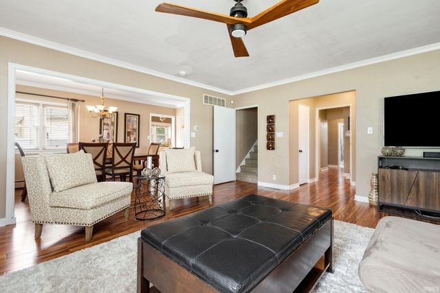 1866 Greenleaf Boulevard, Elkhart, IN 46514
