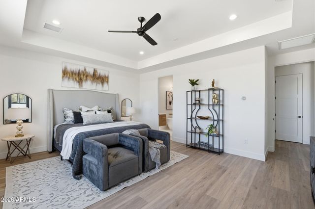 1636 W DONATELLO Drive, Phoenix, AZ 85086