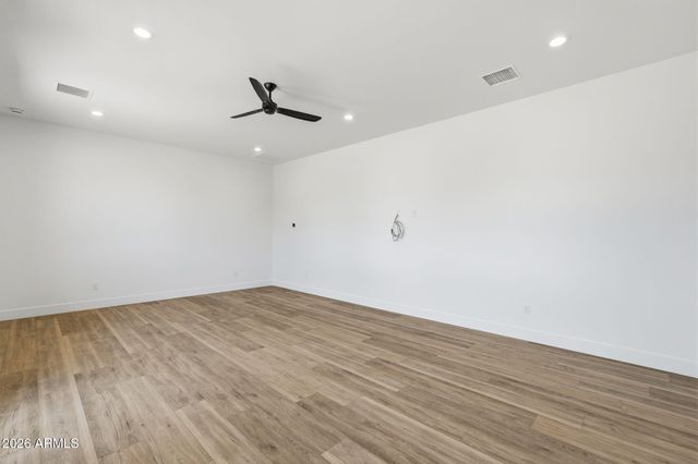 1636 W DONATELLO Drive, Phoenix, AZ 85086