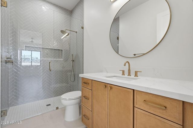 1636 W DONATELLO Drive, Phoenix, AZ 85086