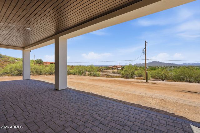 1636 W DONATELLO Drive, Phoenix, AZ 85086