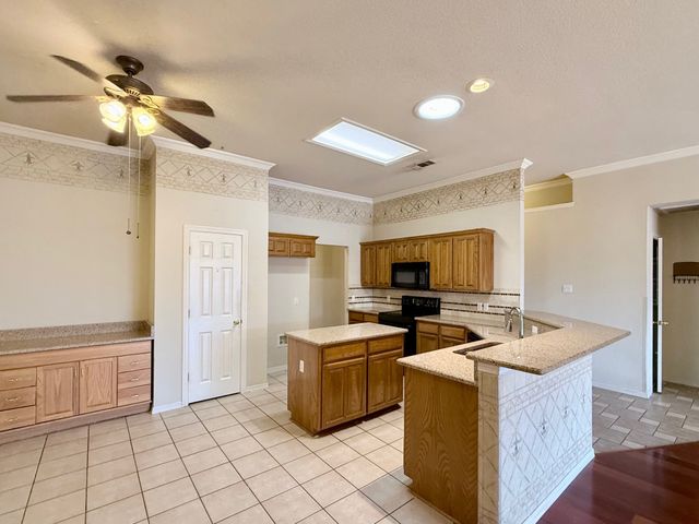 8166 Berkshire Drive, Fort Worth, TX 76137