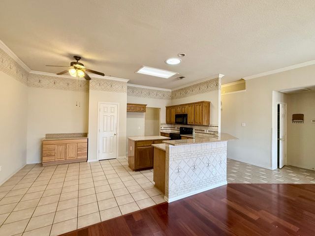 8166 Berkshire Drive, Fort Worth, TX 76137