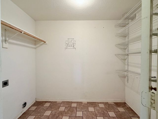 8166 Berkshire Drive, Fort Worth, TX 76137