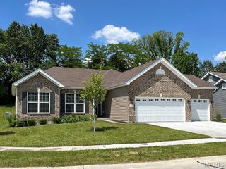 2 Hickory at Post Farms Enclave, O'fallon, MO 63385