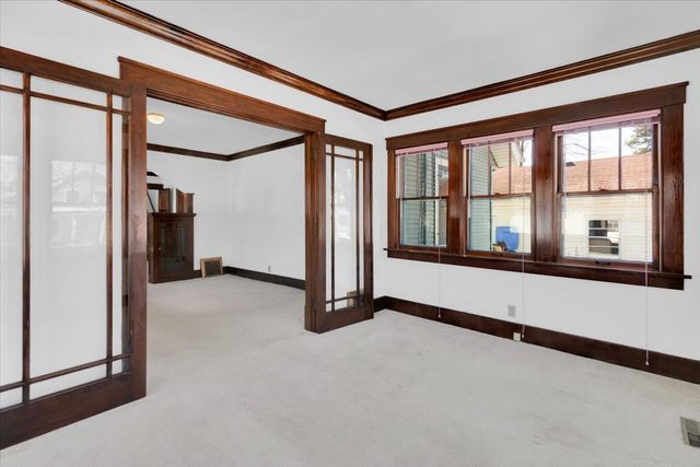 306 W Madison Street, Belvidere, IL 61008