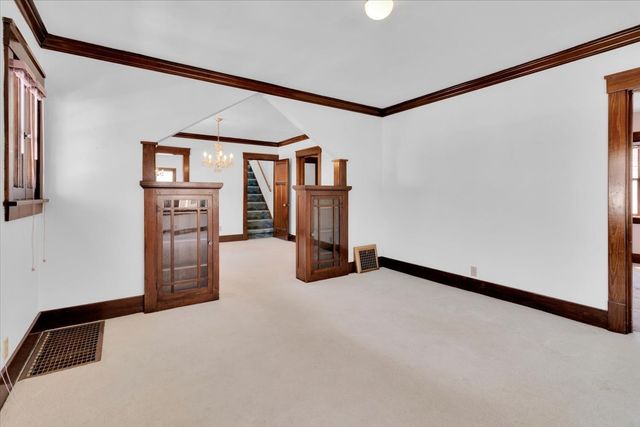 306 W Madison Street, Belvidere, IL 61008