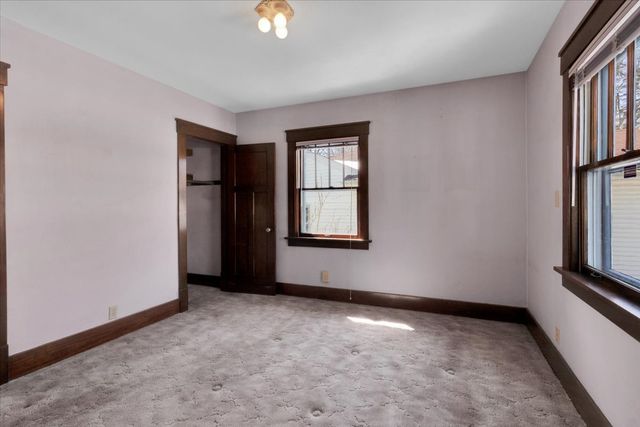 306 W Madison Street, Belvidere, IL 61008