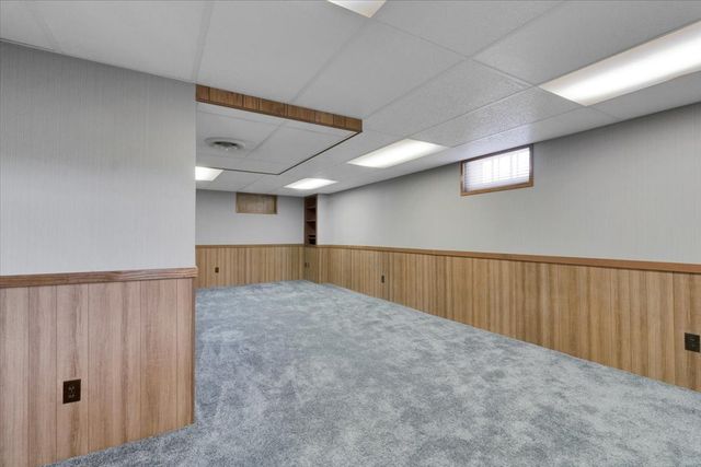 306 W Madison Street, Belvidere, IL 61008