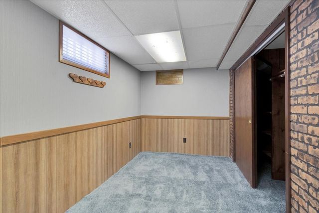 306 W Madison Street, Belvidere, IL 61008