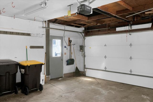 306 W Madison Street, Belvidere, IL 61008