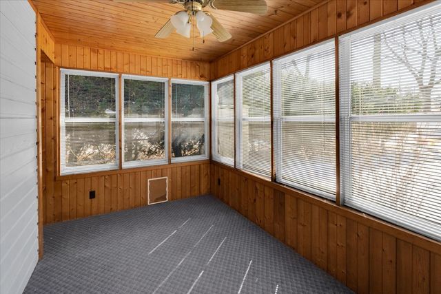 306 W Madison Street, Belvidere, IL 61008