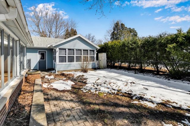 306 W Madison Street, Belvidere, IL 61008