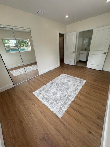 725 NE 160th Terrace, Miami, FL 33162