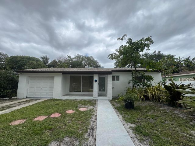 725 NE 160th Terrace, Miami, FL 33162