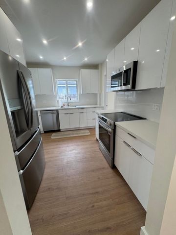 725 NE 160th Terrace, Miami, FL 33162