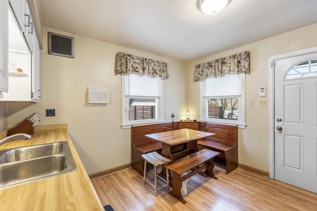 3238 N 86th STREET, Milwaukee, WI 53222