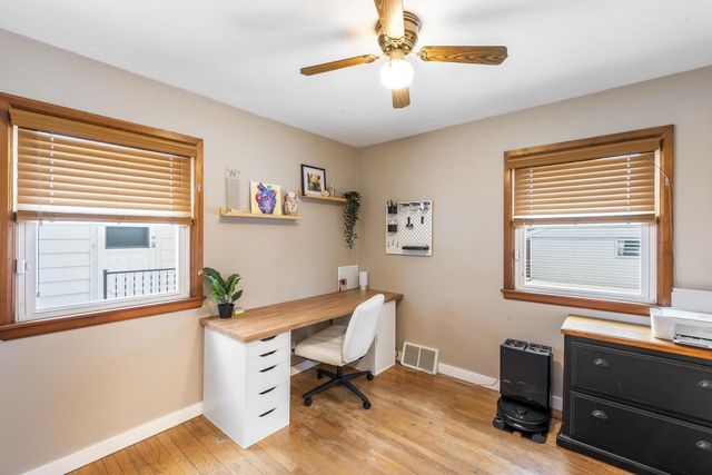 3238 N 86th STREET, Milwaukee, WI 53222