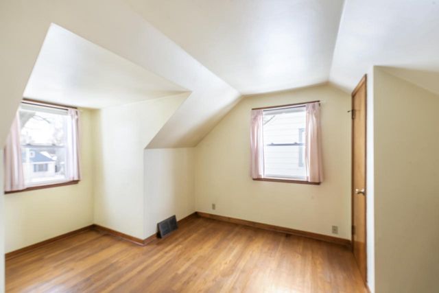 3238 N 86th STREET, Milwaukee, WI 53222