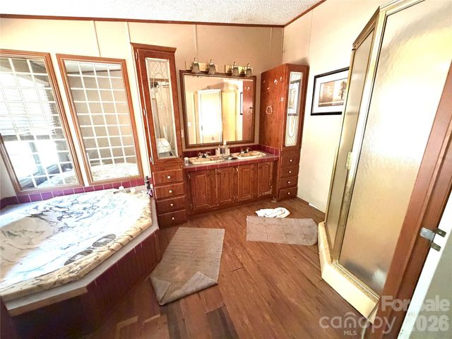1050 Gold Mine Drive 6, Catawba, NC 28609