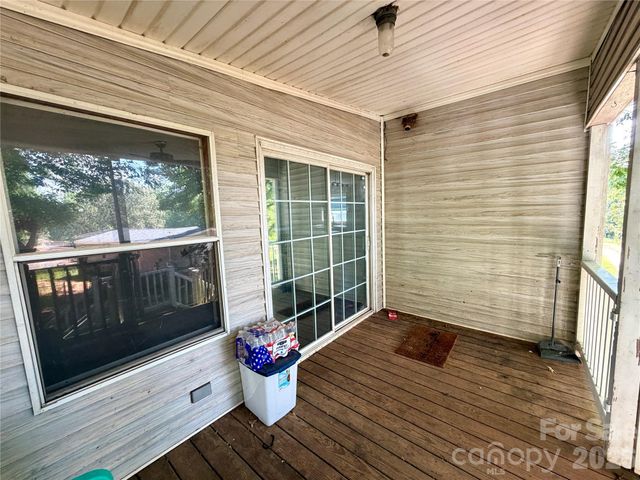 1050 Gold Mine Drive 6, Catawba, NC 28609
