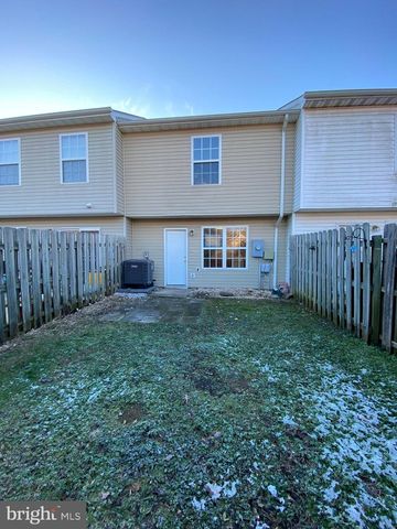 9609 COVENTRY CREEK DR, Fredericksburg, VA 22408