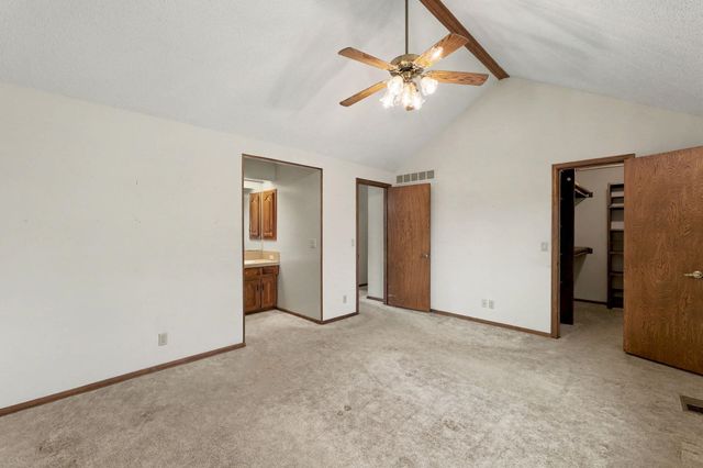 2448 N Rutland Ct, Wichita, KS 67226