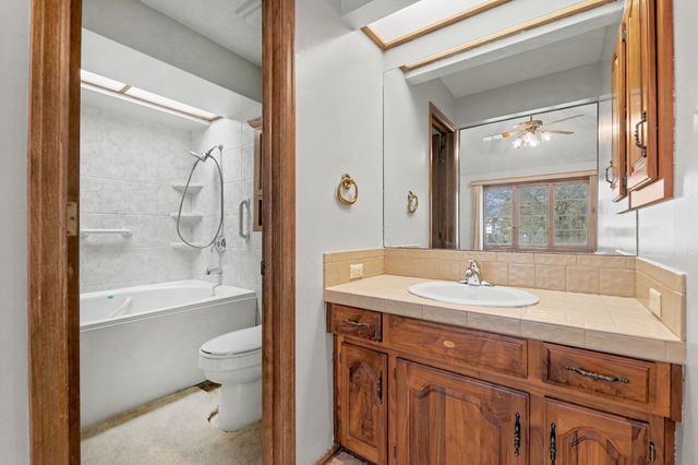 2448 N Rutland Ct, Wichita, KS 67226