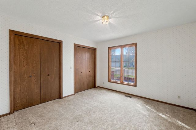 2448 N Rutland Ct, Wichita, KS 67226