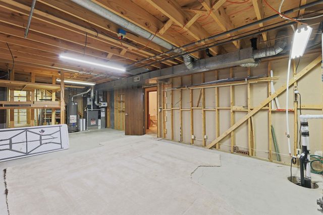 2448 N Rutland Ct, Wichita, KS 67226