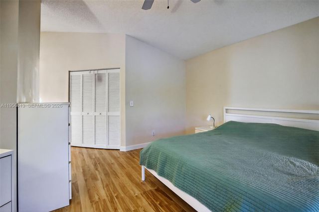 7306 NW 1st Mnr, Plantation, FL 33317