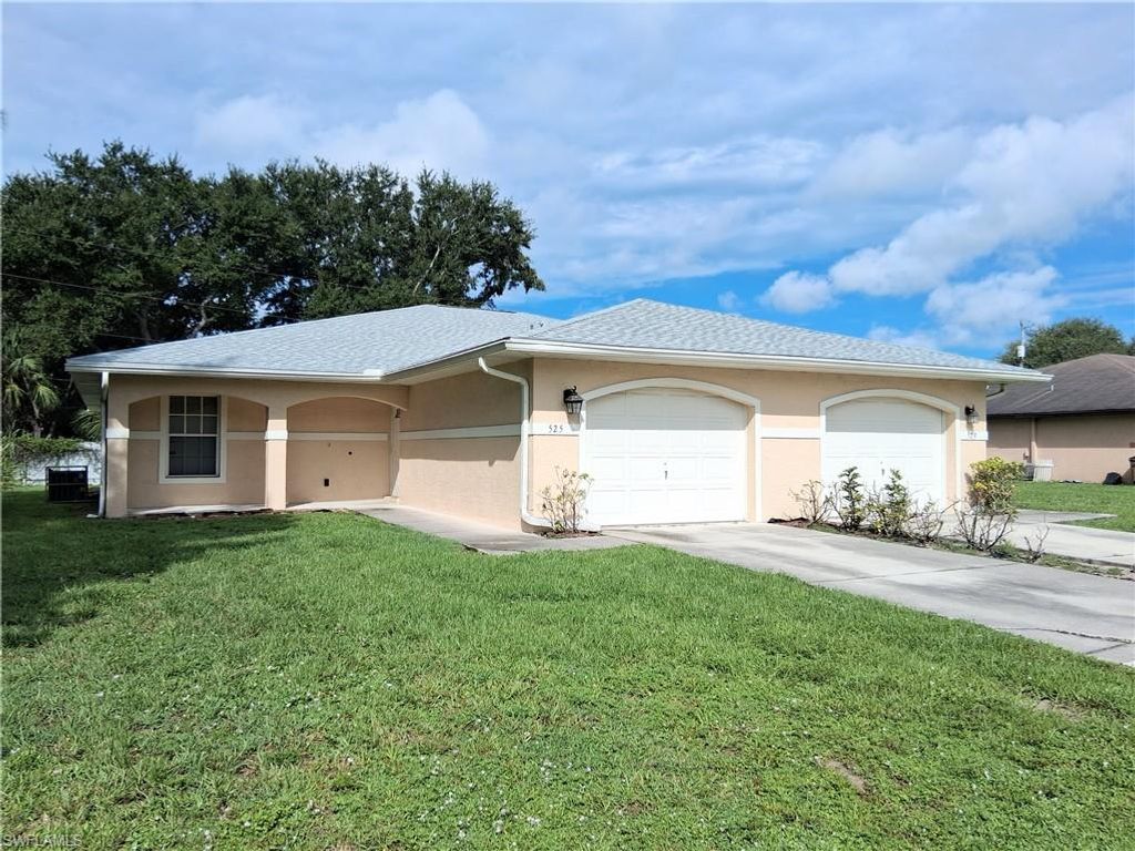 529 Glendale AVE, LEHIGH ACRES, FL 33936 — photo 2