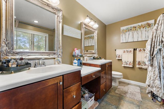 5371 72nd Avenue, Schererville, IN 46375