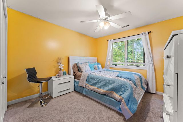 5371 72nd Avenue, Schererville, IN 46375