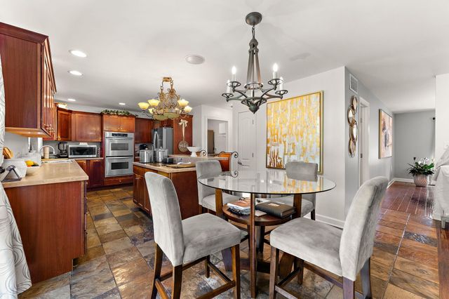 5371 72nd Avenue, Schererville, IN 46375