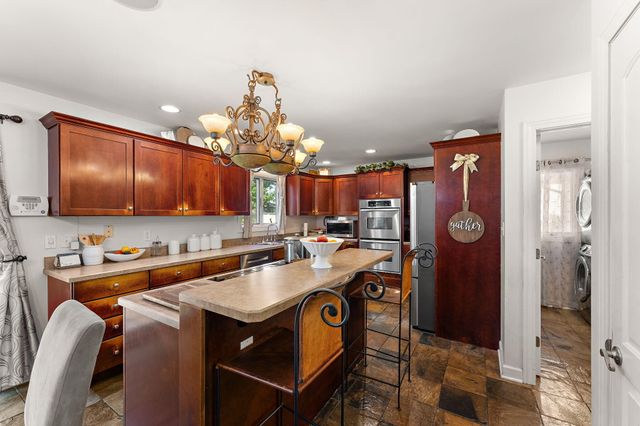 5371 72nd Avenue, Schererville, IN 46375