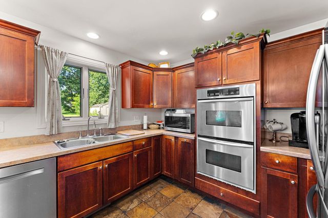 5371 72nd Avenue, Schererville, IN 46375