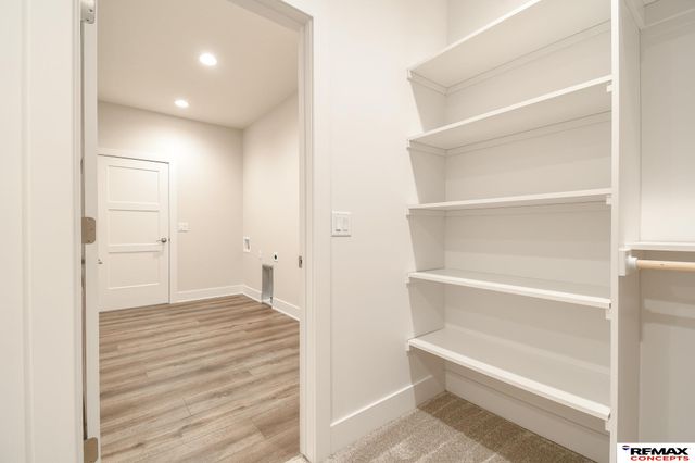 5829 S 94th Street, Lincoln, NE 68526