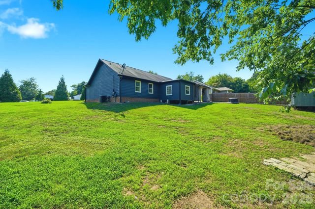 605 Brookside Drive 53, Monroe, NC 28110
