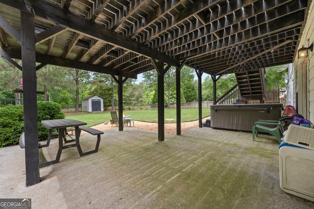 978 Shannon Road SW, Loganville, GA 30052