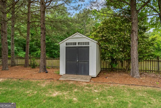 978 Shannon Road SW, Loganville, GA 30052